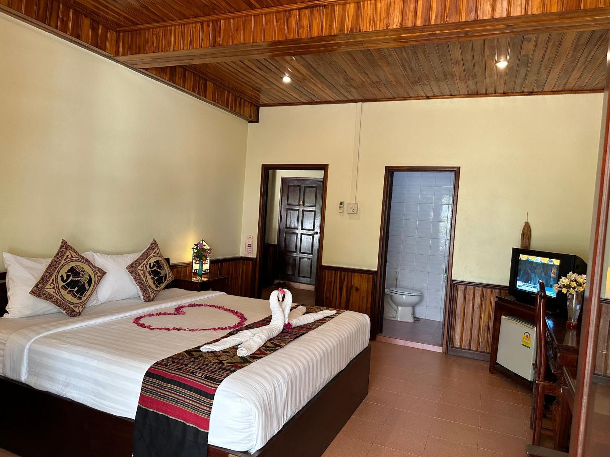 Villa Alounsavath Mekong Riverside 루앙프라방 외부 사진
