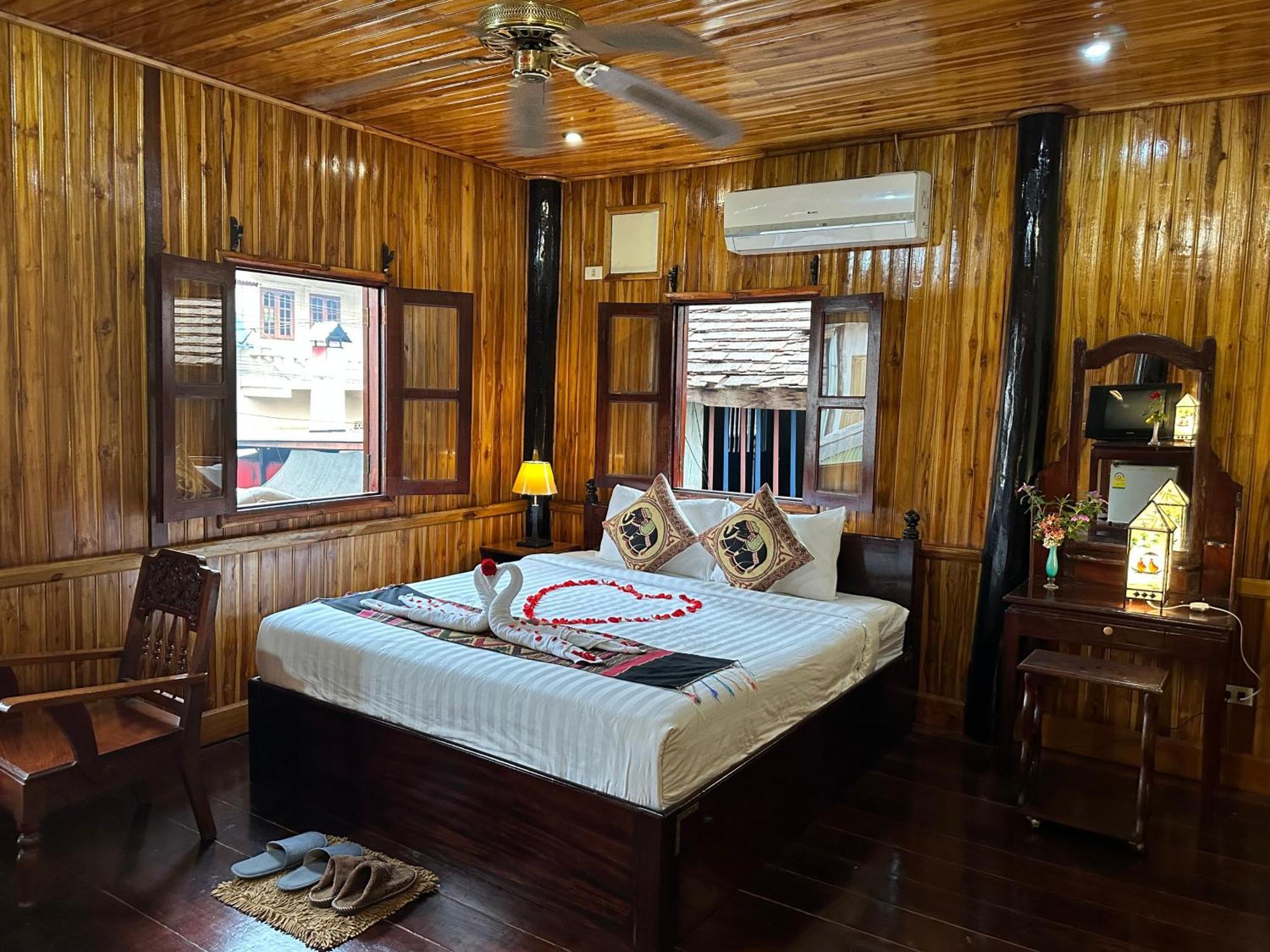 Villa Alounsavath Mekong Riverside 루앙프라방 외부 사진