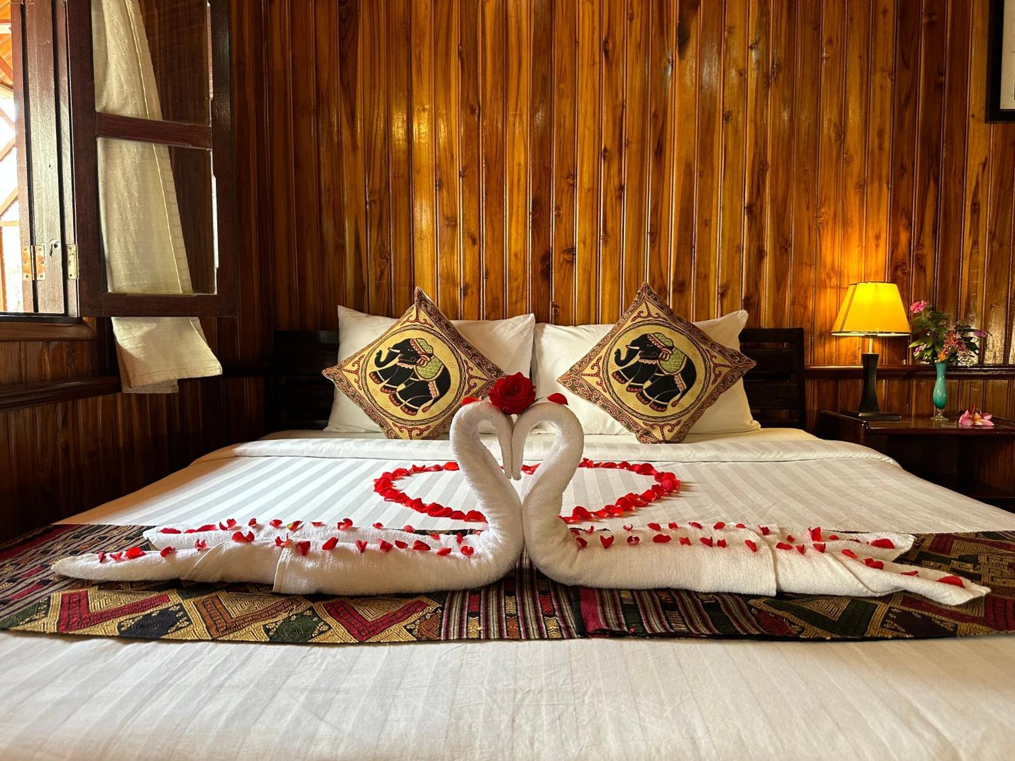 Villa Alounsavath Mekong Riverside 루앙프라방 외부 사진
