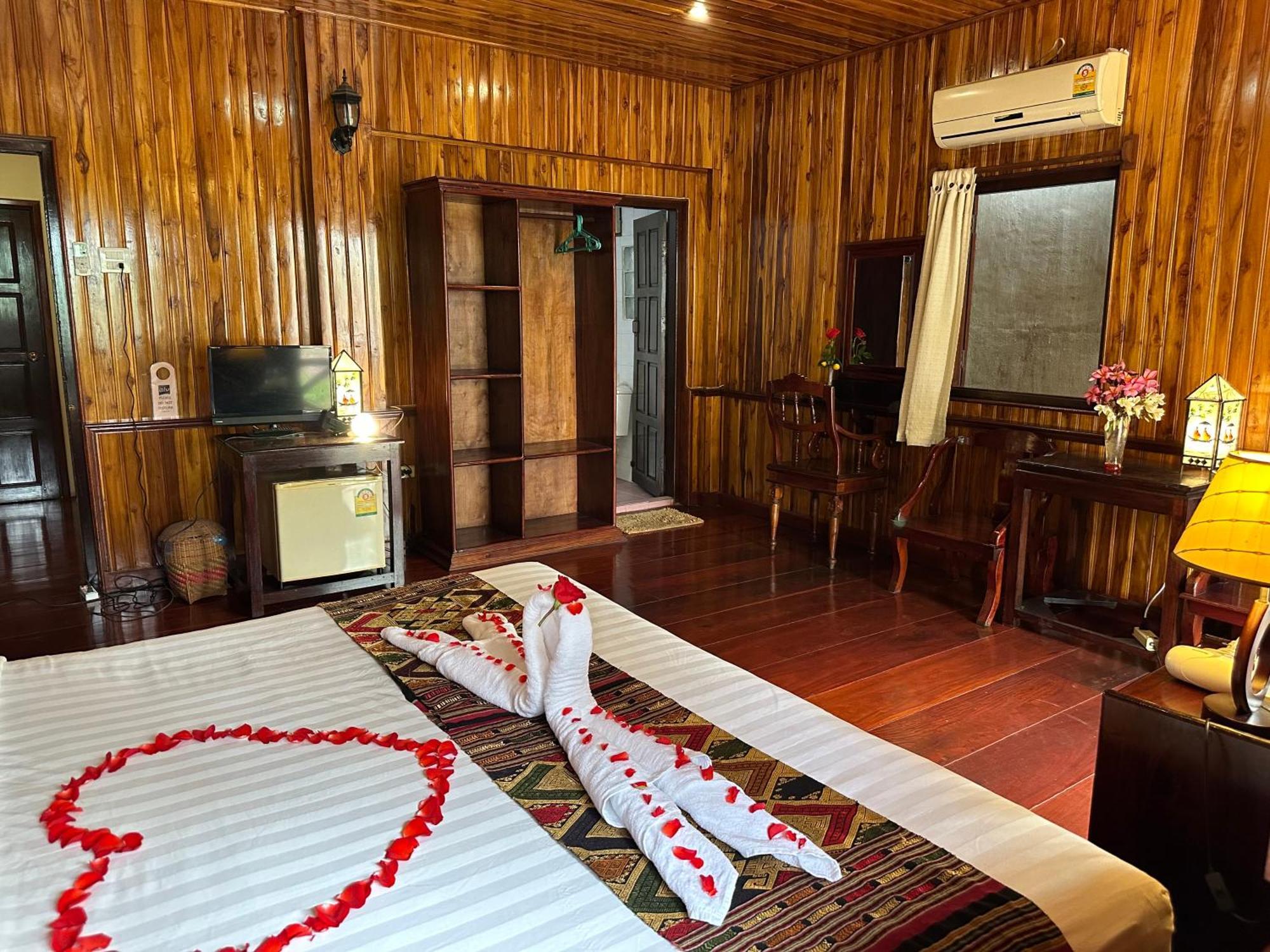 Villa Alounsavath Mekong Riverside 루앙프라방 외부 사진
